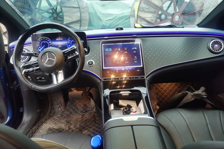 Used Mercedes-Benz EQE 2022 350 First Edition Special Version