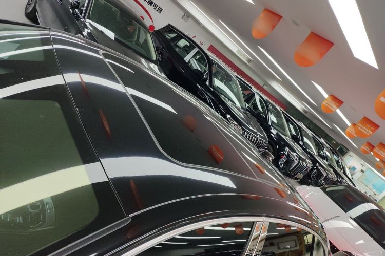 Used Hongqi H9 2023 2.0T Smart Connect Flagship Edition Roof