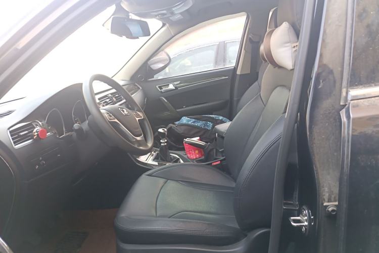 Used Zotye T600 2015 1.5T Manual Flagship Model Left Front Seat