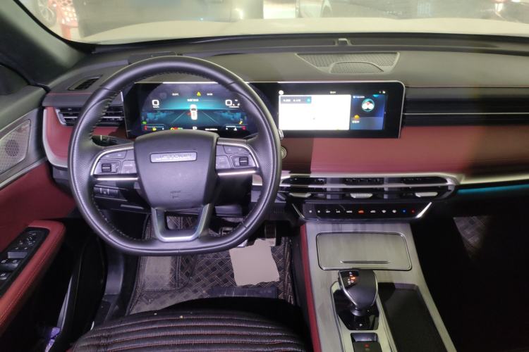 Used JETOUR X70 PLUS 2023 1.5T DCT Brave PLUS 5-Seater
