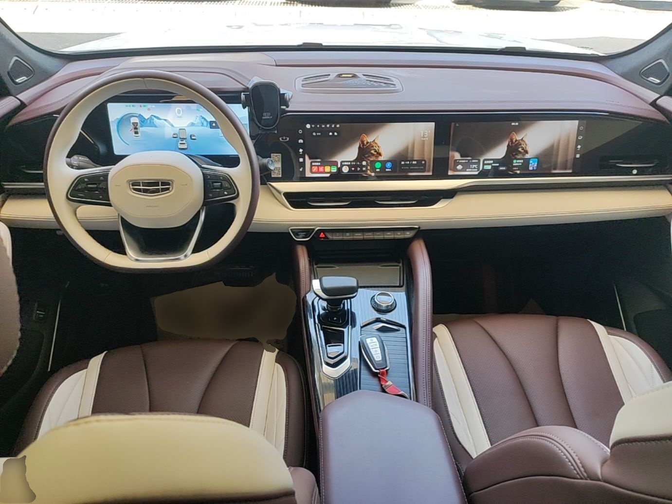 Geely Auto Monjaro L 2021 2.0TD DCT EVO Two-Wheel Drive Smart Luxury Version — снимка 12