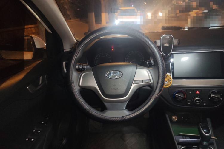 Used Hyundai Verna (new generation) 2016 1.4L Automatic Cool Edition GLS