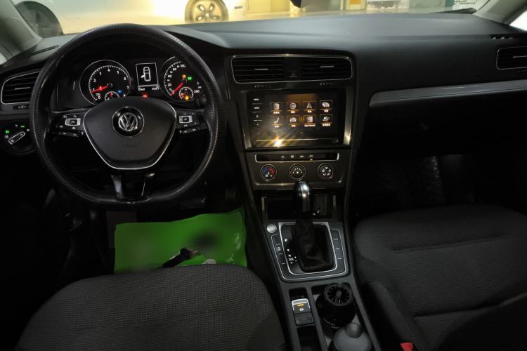 Used Volkswagen Golf 2020 Zhiai Edition 280TSI DSG Comfort Model