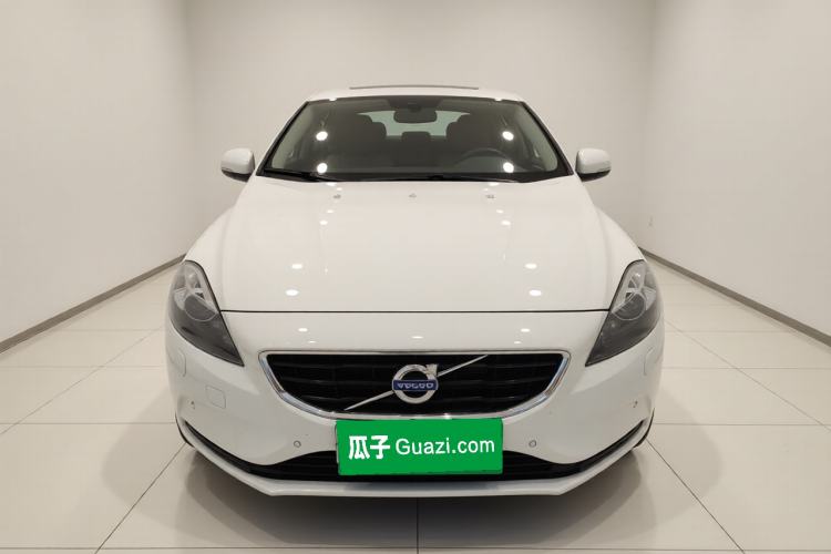 Used Volvo V40 2013 2.0T Zhiya Edition
