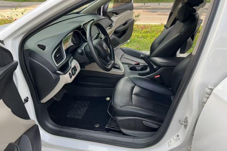 Used Buick GT 2018 15T Dual-Clutch Advanced Model China V Standard Interior 1