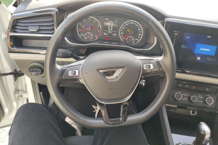 Used Jetta VS7 2023 280TSI Automatic Trend Edition
