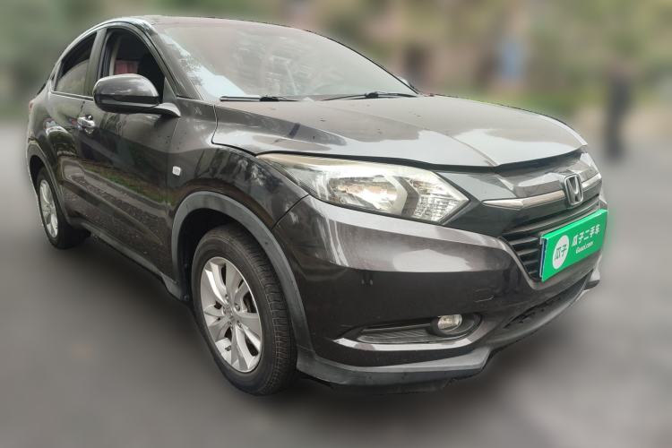 Used Honda Vezel 2015 1.5L CVT two-wheel drive Comfort trim Front Right 45 Deg