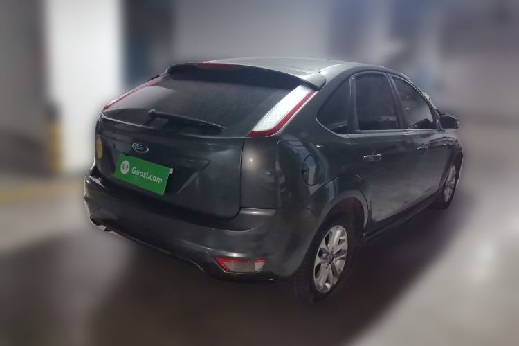 Used Ford Focus 2013 Hatchback Classic 1.8L Automatic Base Model
