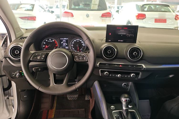 Used Audi Q2L 2021 35 TFSI Fashionable and Elegant Model
