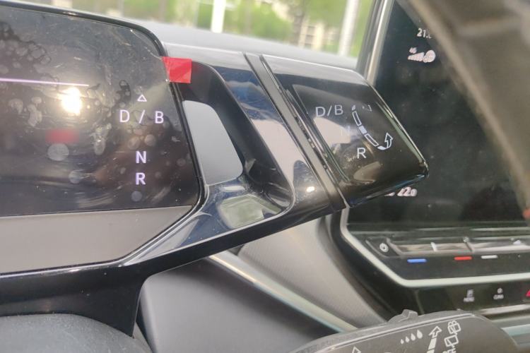 Used Volkswagen ID.4 CROZZ 2022 Long-Range Lite PRO Edition Gear Lever