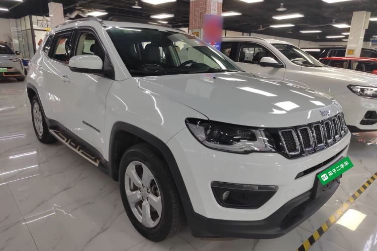 Used Jeep Compass 2017 200T Automatic Family Edition Front Right 45 Deg
