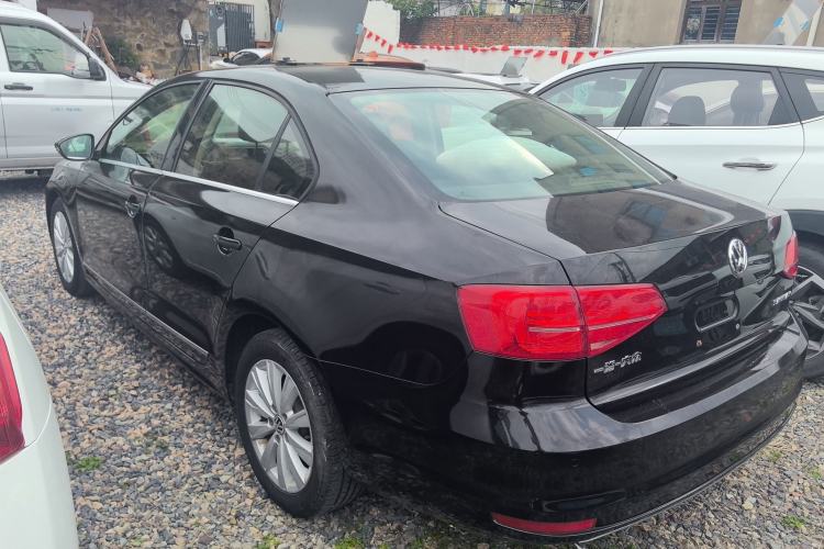 Used Volkswagen Sagitar 2015 1.6L Automatic Comfort Model Rear Left 45 Deg