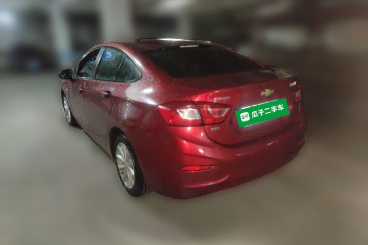 Used Chevrolet Cruze 2018 Hatchback 320 Automatic Pioneer Sunroof Edition
