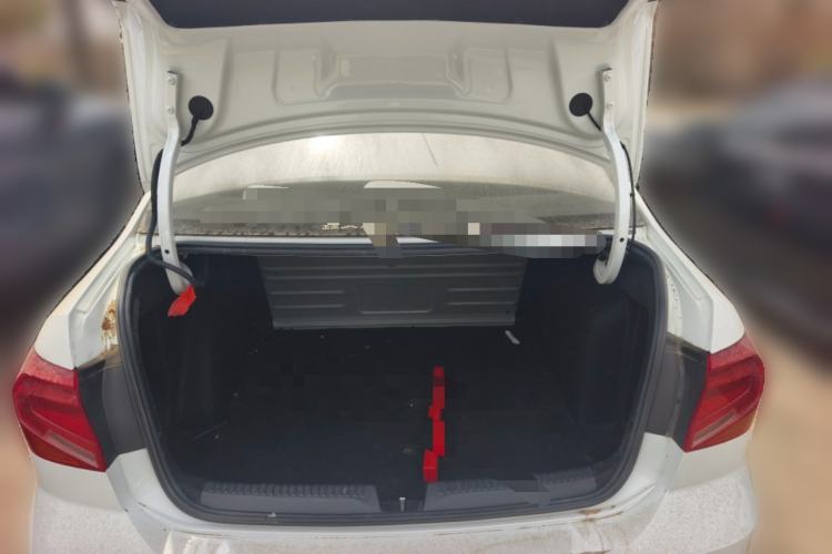 Used Volkswagen Jetta 2019 Dream Edition 1.5L Automatic Fashionable Version Trunk