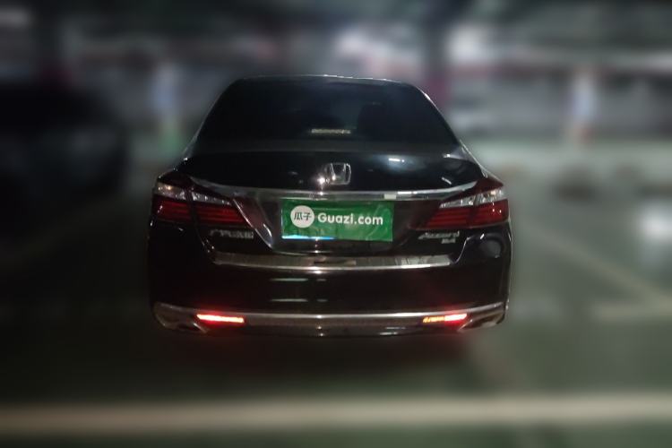 Used Honda Accord 2016 2.4L Luxury Edition Rear