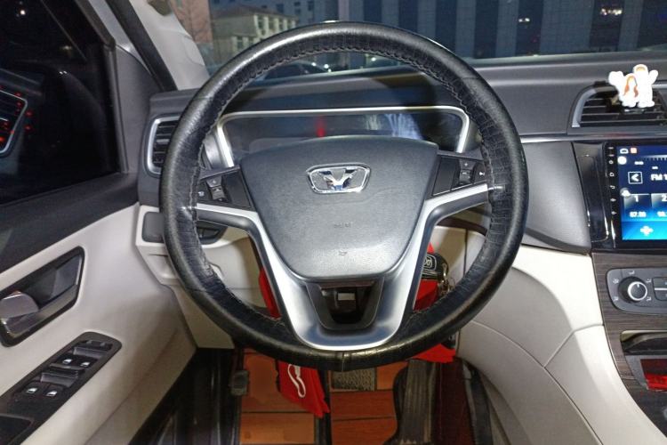 Used Huasong 7 2017 2.0T Automatic Elite Edition