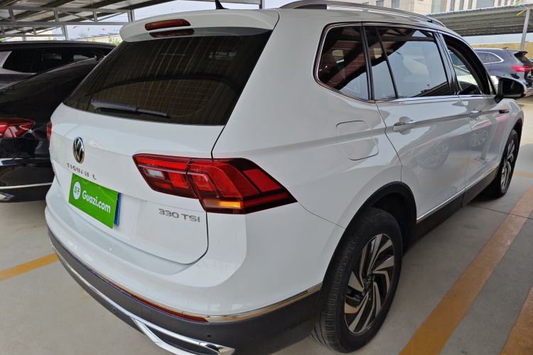 Used Volkswagen Tiguan L 2023 Revised Version 330TSI Automatic Two-Wheel Drive Smart Enjoyment Edition
