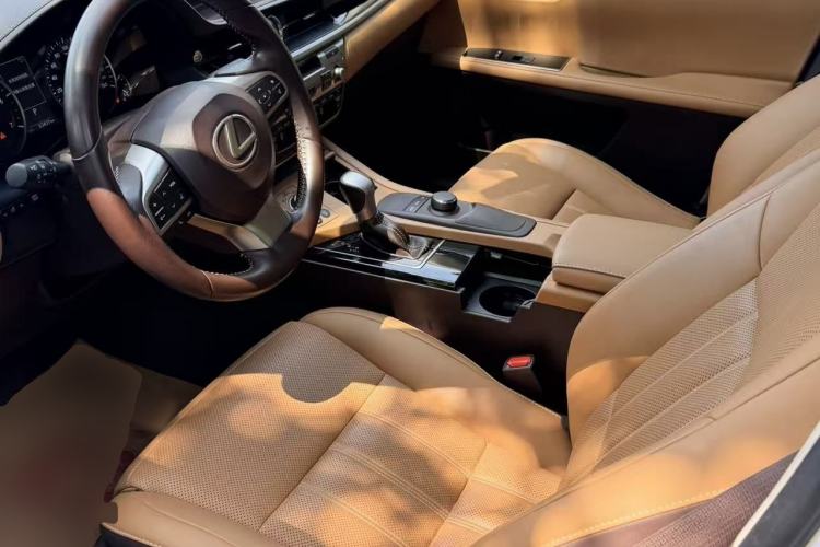 Used Lexus ES 2016 200 Midnight Special Limited Edition