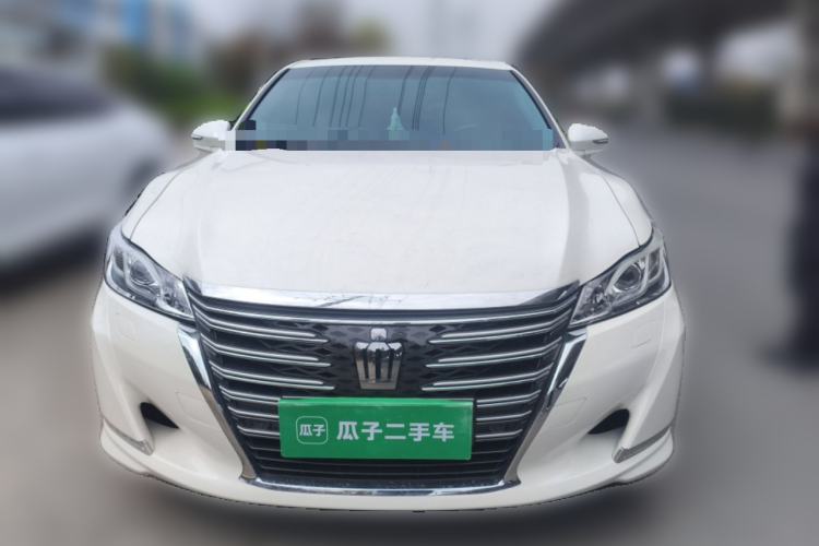 Used Toyota Crown 2015 2.0T Fashion Edition Front
