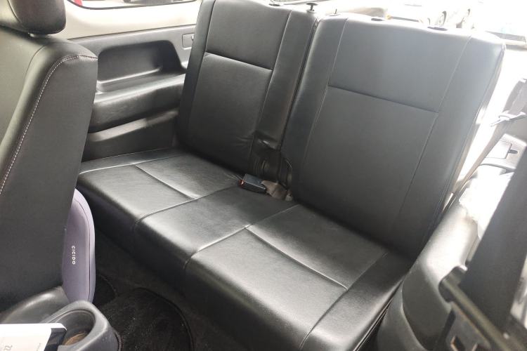 Used Suzuki Jimny 2011 1.3 AT Left Rear Seat