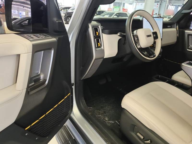 Used iCAR V23 2025 401 Two-Wheel Drive Advanced Edition — 15
