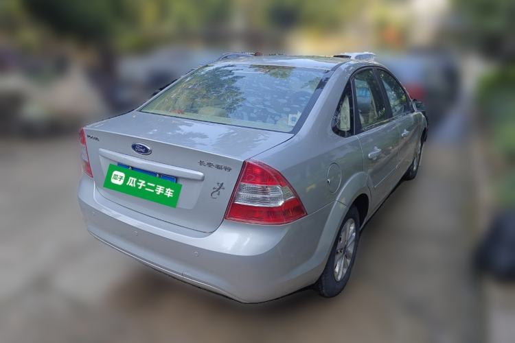 Used Ford Focus 2011 Sedan 1.8L Automatic Fashion Edition
