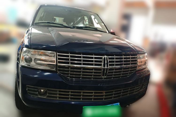 Used Lincoln Navigator 