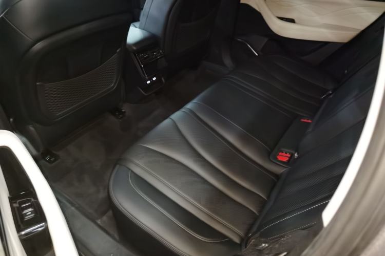 Used Geely Auto Monjaro L 2023 2.0TD High-Power Automatic Two-Wheel Drive Flagship Version
