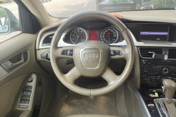 Used Audi A4L 2012 2.0 TFSI Automatic Technology Model Steering Wheel
