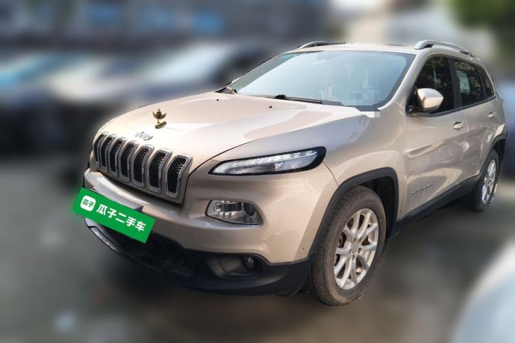 Used Jeep Cherokee 2016 2.4L Leading Smart Version