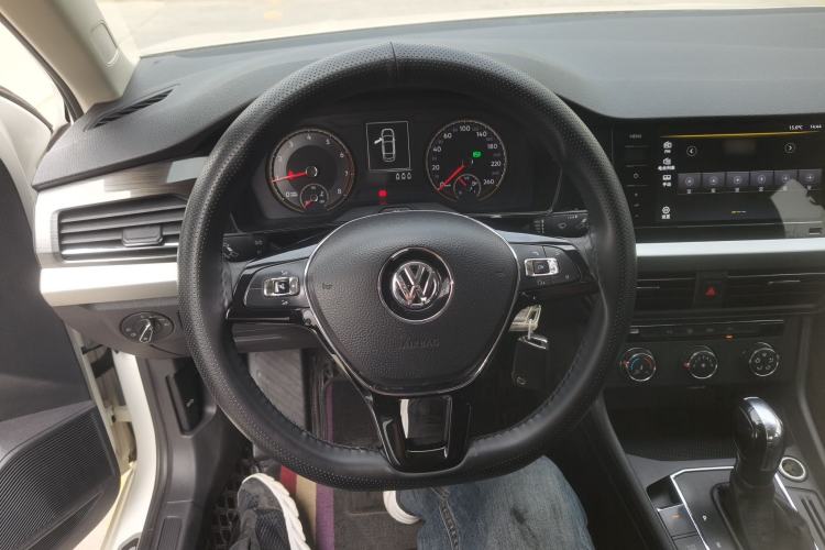 Used Volkswagen Lavida 2019 1.5L Automatic Comfort Edition China VI Standard Steering Wheel