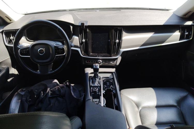 Used Volvo S90 2017 T4 Zhiyi Edition