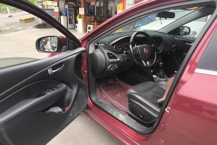 Used Fiat Viaggio 2012 1.4T Automatic Jingxiang Edition
