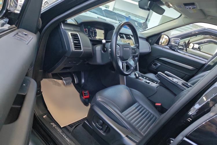 Used Land Rover Discovery 2021 360 PS R-Dynamic S