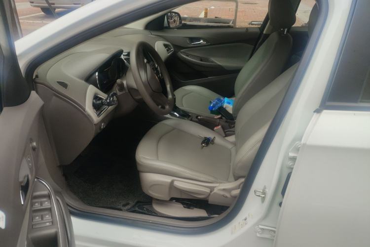 Used Chevrolet Cruze 2015 1.5L Automatic Fashion Navigation Edition