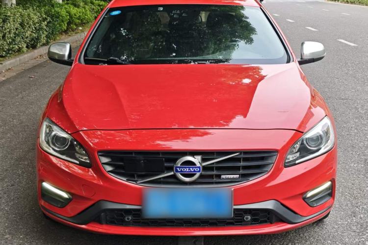 Used Volvo S60 2014 Facelift T5 Personalized Sport Edition

