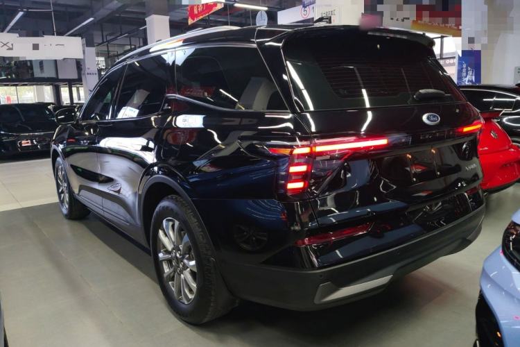 Used Ford Edge 2023 Ford Explorer L 2.0T EcoBoost Two-Wheel Drive 7-Seater Luxury Model
