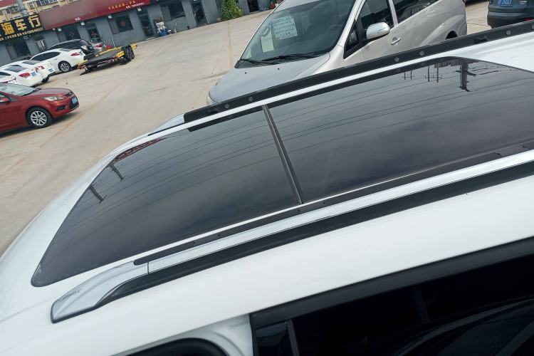 Used Jeep Commander 2018 2.0T Two-Wheel Drive Enjoyment Version China VI Emission Standard
