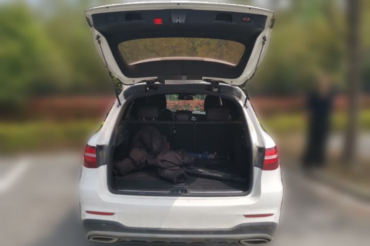 Used Mercedes-Benz GLC 2016 GLC 260 4MATIC Dynamic Edition Trunk