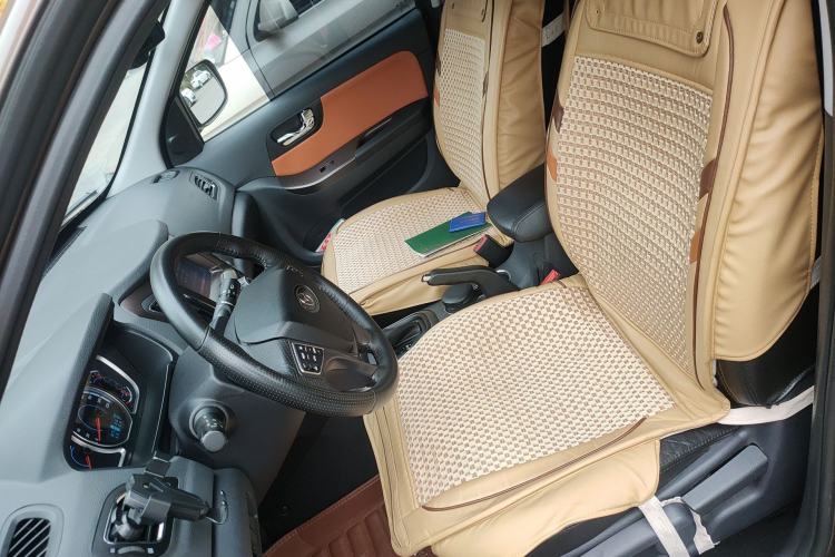 Used Haima S7 2015 2.0L Automatic Smart Enjoyment Version Left Front Seat