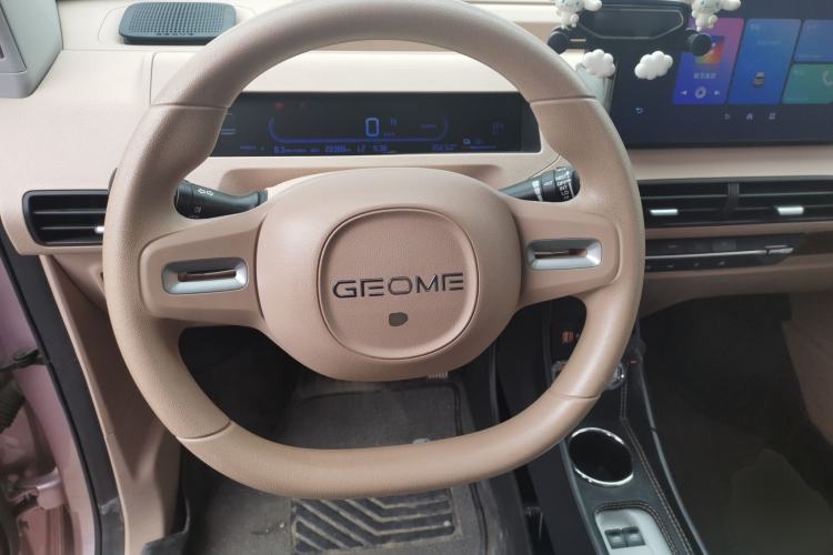 Used Geely Galaxy Panda 2023 Panda Mini 200km Endurance Bear