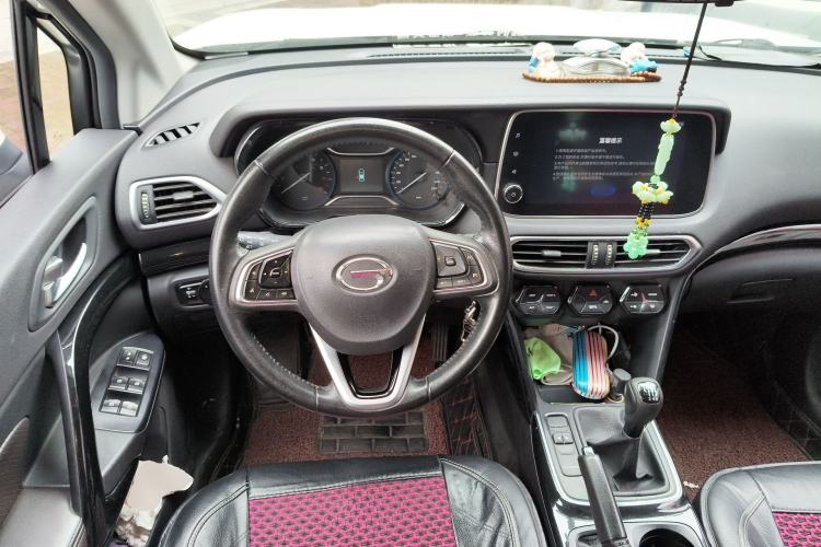 Used GAC Trumpchi GS4 2017 235T Manual Two-Wheel Drive Luxury Edition
