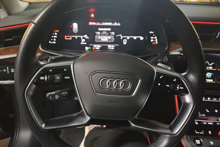 Used Audi A6 2021 allroad quattro Explorer 55 TFSI Prestige Off-Road Model
