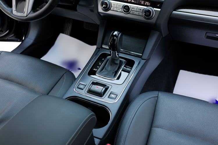 Used Subaru Outback 2017 2.5i Luxury Navigation Edition
