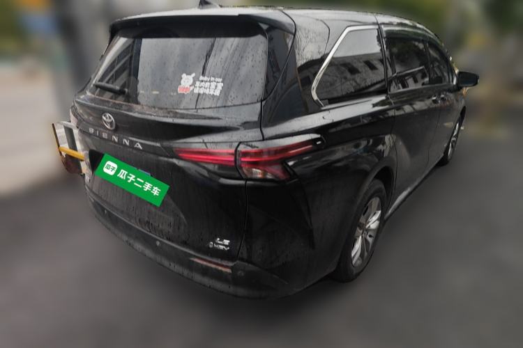 Used Toyota SIENNA 2024 2.5L Hybrid Comfort Edition Rear Right 45 Deg