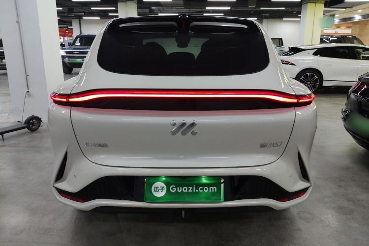 Used IM LS7 2024 90 kWh Max Elite Rear-Drive Version
