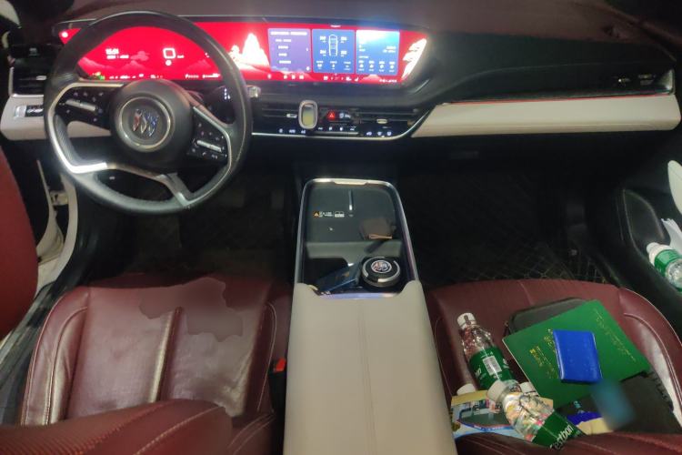 Used Buick LaCrosse 2023 28T Prestige Edition Center Console