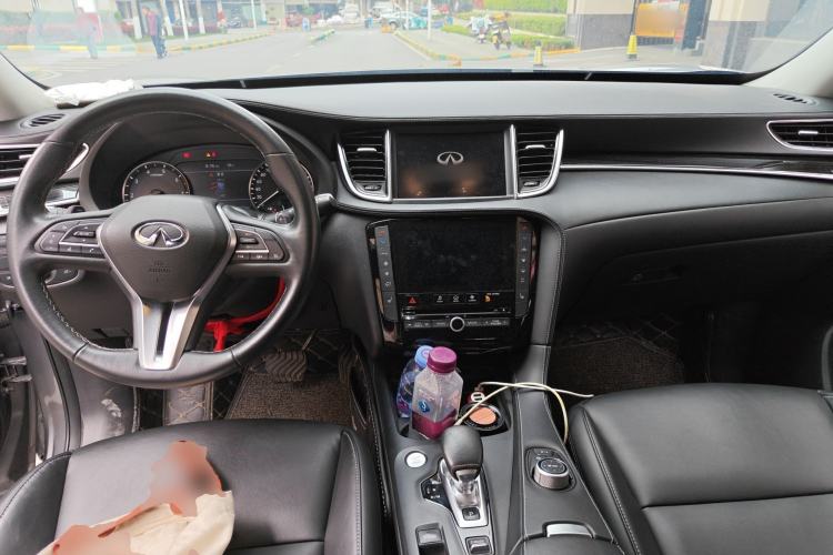 Used Infiniti QX50 2020 2.0T Two-Wheel Drive Fashion Edition Center Console