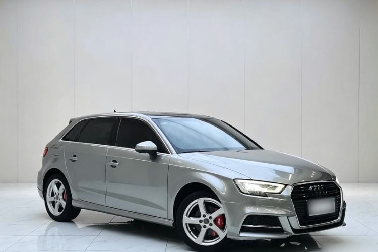 Used Audi A3 2019 Sportback 35 TFSI Fashion Edition China VI Emission Standard