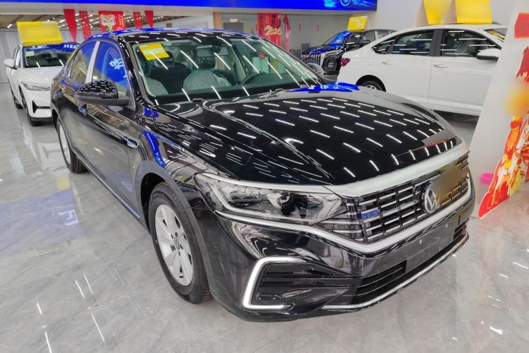 Used Volkswagen Passat New Energy 2025 430 PHEV Hybrid Business Edition
